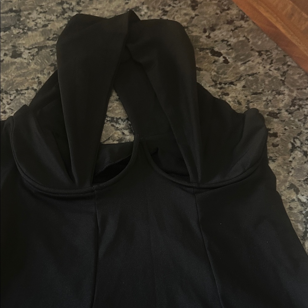 Lyaner sexy little black dress